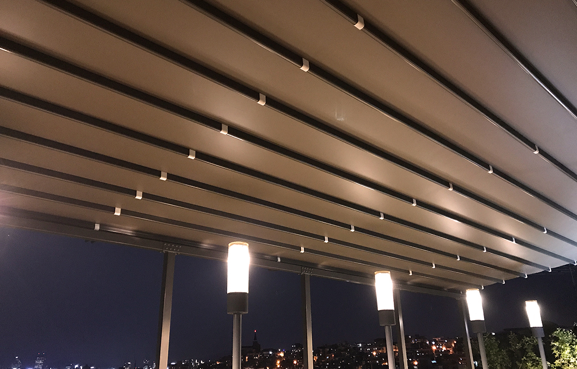 View of ELECTRIC SKY AWNING > Product | 이지먼트